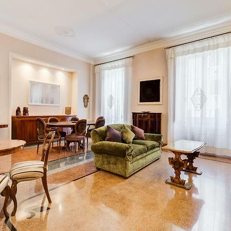 Tibullo - Classic & Elegant Rome Center Apartment Екстериор снимка
